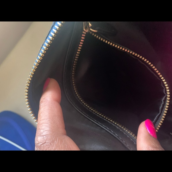 Beautiful clutch - Picture 3 of 8